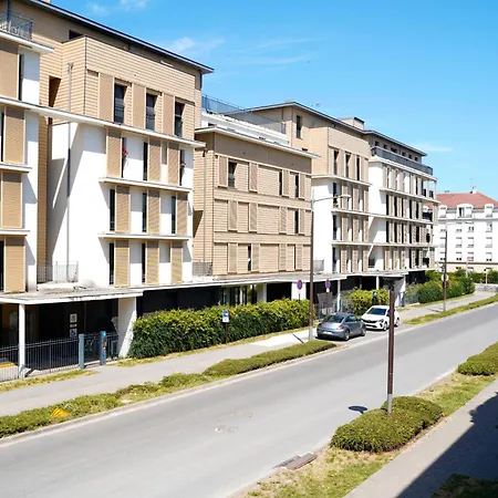 Proche De Disneyland Paris Guest house Bussy-Saint-Georges